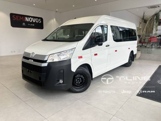 TOYOTA HIACE 2.8 D-4D TURBO DIESEL MINIBUS 15+1 DX AUTOMÁTICO TOYOTA HIACE 2.8 D-4D TURBO DIESEL MINIBUS 15+1 DX AUTOMÁTICO